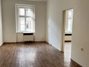 Pronájem bytu 3+1, Praha - Žižkov, Vlkova, 70 m2