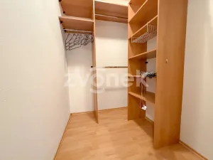 Pronájem bytu 1+kk, Zlín, Březnická, 44 m2