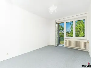 Pronájem bytu 2+kk, Praha - Kbely, Luštěnická, 49 m2