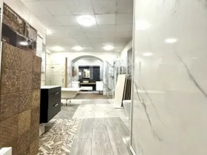 Pronájem obchodního prostoru, Hodonín, Národní třída, 401 m2