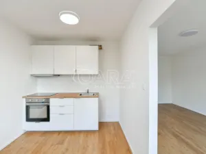 Pronájem bytu 3+1, Praha - Střížkov, Jablonecká, 68 m2