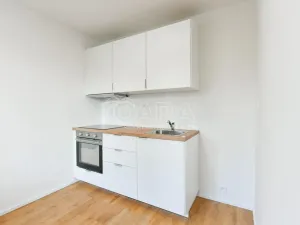 Pronájem bytu 3+1, Praha - Střížkov, Jablonecká, 68 m2