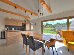 Prodej rodinného domu, Králův Dvůr, U Černého vršku, 114 m2