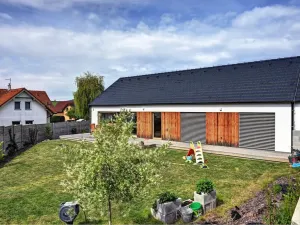 Prodej rodinného domu, Králův Dvůr, U Černého vršku, 114 m2