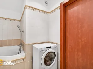 Prodej bytu 2+1, Holešov, Novosady, 61 m2