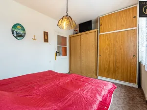 Prodej bytu 3+1, Ostrov, Borecká, 72 m2