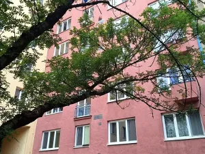 Pronájem bytu 2+kk, Brno, Jana Uhra, 36 m2