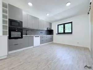 Prodej rodinného domu, Metylovice, 200 m2