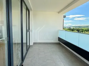 Pronájem bytu 3+kk, Praha - Vysočany, Pod Harfou, 79 m2