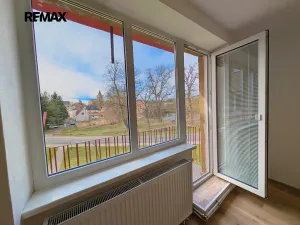Pronájem bytu 3+kk, Vroutek, Nádražní, 60 m2