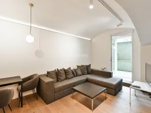 Pronájem bytu 2+kk, Praha - Vinohrady, Laubova, 50 m2