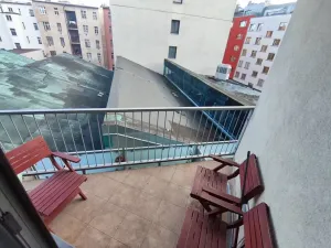 Pronájem bytu 1+kk, Praha - Libeň, Drahobejlova, 39 m2