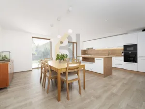 Prodej rodinného domu, Hodonín, Zahradní, 160 m2