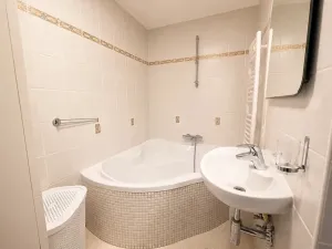 Pronájem bytu 3+1, Luhačovice, A. Václavíka, 68 m2