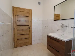 Prodej bytu 2+kk, Děčín - Děčín VI-Letná, Novoměstská, 41 m2