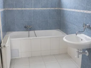 Pronájem bytu 3+1, Postoloprty - Malnice, 80 m2