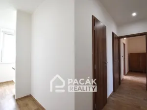 Pronájem bytu 3+1, Olomouc - Neředín, Stiborova, 74 m2