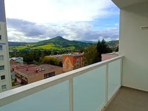 Pronájem bytu 3+1, Děčín - Děčín XXXII-Boletice nad Labem, Čsl. partyzánů, 77 m2