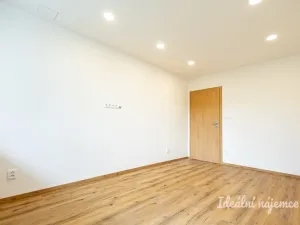 Pronájem bytu 3+kk, Praha - Vršovice, Baškirská, 85 m2