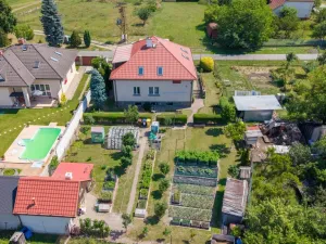 Prodej vícegeneračního domu, Veltruby, Nová, 340 m2