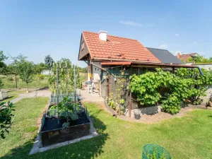 Prodej vícegeneračního domu, Veltruby, Nová, 340 m2