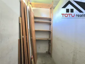 Pronájem bytu 1+1, Jaroměř, nábřeží 17. listopadu, 35 m2