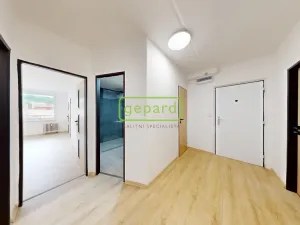 Prodej bytu 3+1, Úštěk, Sídliště pionýrů, 75 m2