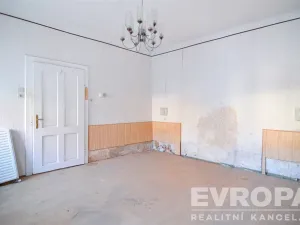 Prodej rodinného domu, Břeclav - Poštorná, Celnice-středisko služeb, 120 m2