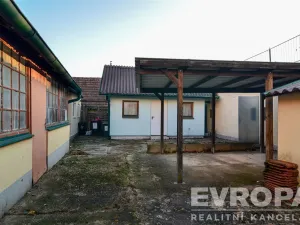 Prodej rodinného domu, Břeclav - Poštorná, Celnice-středisko služeb, 120 m2