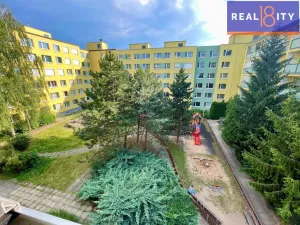 Pronájem bytu 3+1, Praha, Babákova, 69 m2