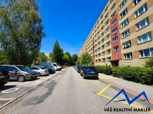 Prodej bytu 1+1, Karviná, Divišova, 37 m2