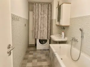 Prodej bytu 4+1, Praha - Krč, Hurbanova, 87 m2