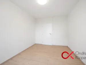 Pronájem bytu 3+1, Praha, Lamačova, 73 m2
