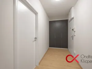 Pronájem bytu 3+1, Praha, Lamačova, 73 m2