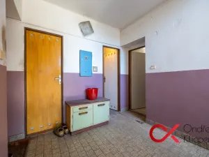 Prodej bytu 3+1, Kostelní Lhota, 75 m2