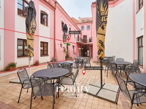 Pronájem obchodního prostoru, Znojmo, Horní náměstí, 115 m2