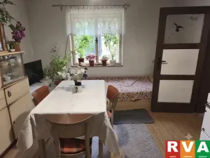 Prodej rodinného domu, Planá, 100 m2