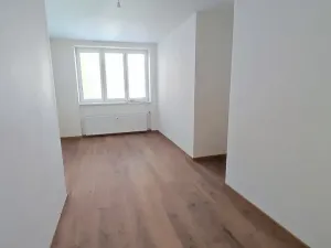 Prodej bytu 3+1, Praha, Bělohorská, 85 m2