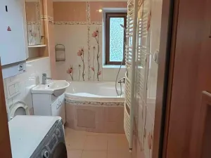 Pronájem bytu 3+1, Praha - Košíře, Hübnerové, 60 m2