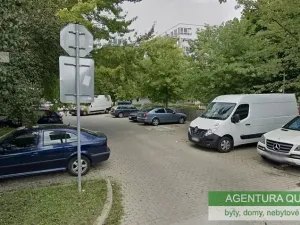 Pronájem garážového stání, Praha - Motol, Kudrnova, 18 m2