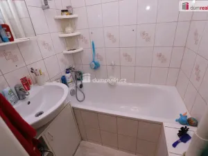 Prodej bytu 2+1, Karlovy Vary - Drahovice, Vítězná, 68 m2