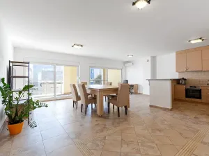 Prodej bytu 3+kk, Budva, Černá Hora, 120 m2