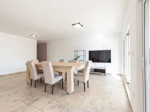 Prodej bytu 3+kk, Budva, Černá Hora, 120 m2