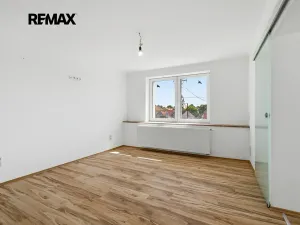 Prodej vícegeneračního domu, Kasejovice, 250 m2