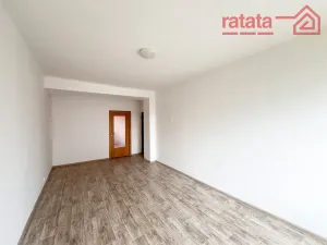 Pronájem bytu 2+1, Klášterec nad Ohří, Václava Řezáče, 57 m2
