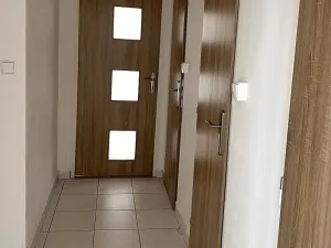 Pronájem bytu 2+1, Třinec, Dukelská, 48 m2