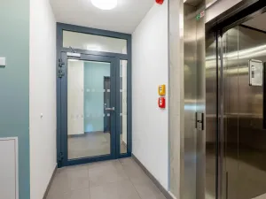 Prodej bytu 2+kk, Praha - Hloubětín, Lehovecká, 49 m2
