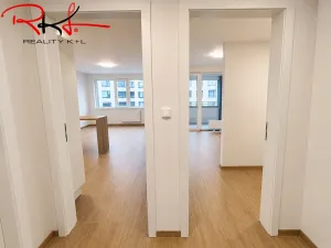 Pronájem bytu 2+kk, Praha, U Pergamenky, 55 m2