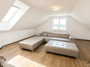 Pronájem bytu 5+kk, Lipůvka, 180 m2