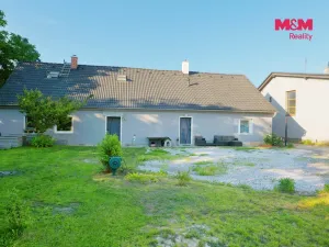 Prodej rodinného domu, Stěžery, Lipová, 250 m2